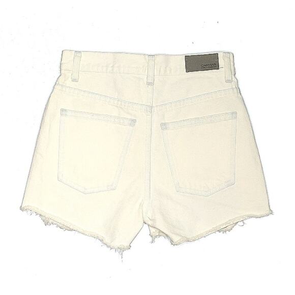 Just in 💫| Camar High Rise Waist Ivory Denim Shorts Women’s SZ 23 - Picture 2 of 2